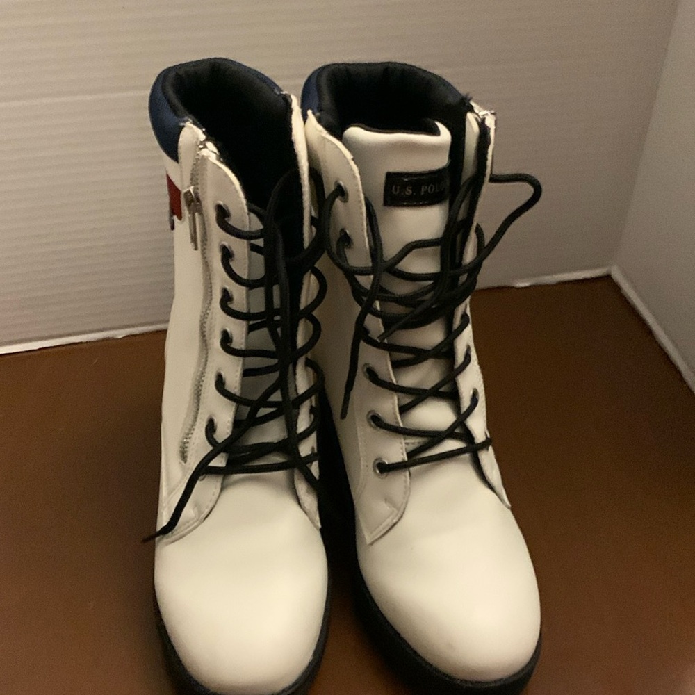 Women’s us polo bootie like new size8
